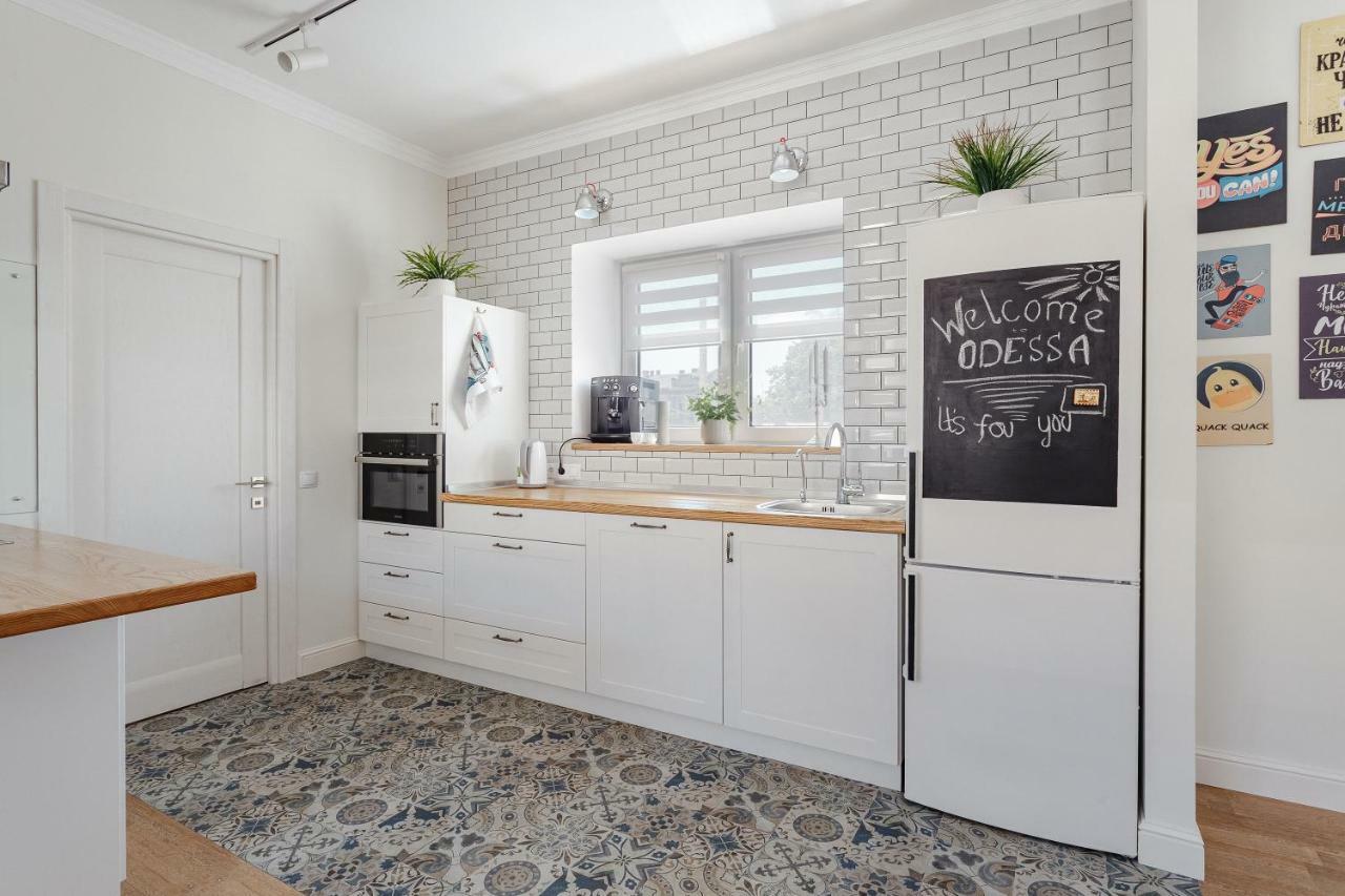 Scandi Apart Odessa Exterior photo
